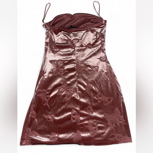 Dress - Picture 3 of 4